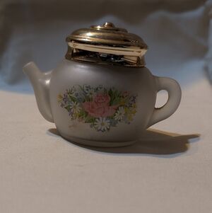 Vintage Avon Tea Time Powder Sachet